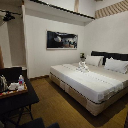 Larmar Bed And Breakfast プエルト・プリンセサ エクステリア 写真