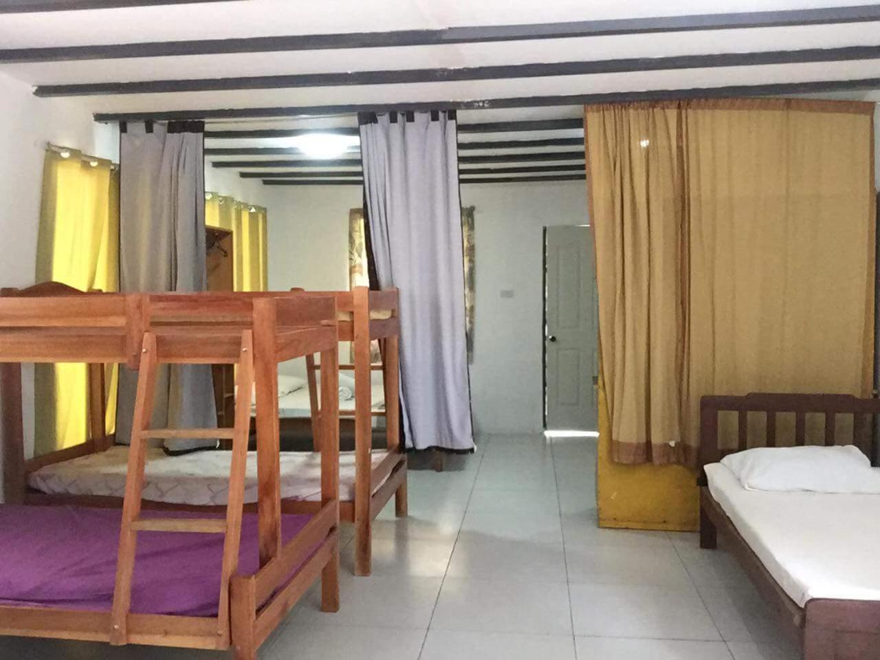 Larmar Bed And Breakfast プエルト・プリンセサ エクステリア 写真